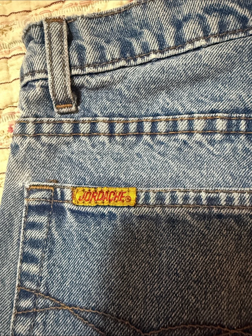 Vintage Jordache Light Blue Frayed Hem Denim Shorts - Picture 3 of 6